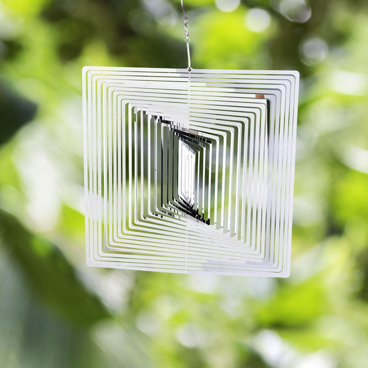 3D Drop-shaped Rotating Wind Spinner