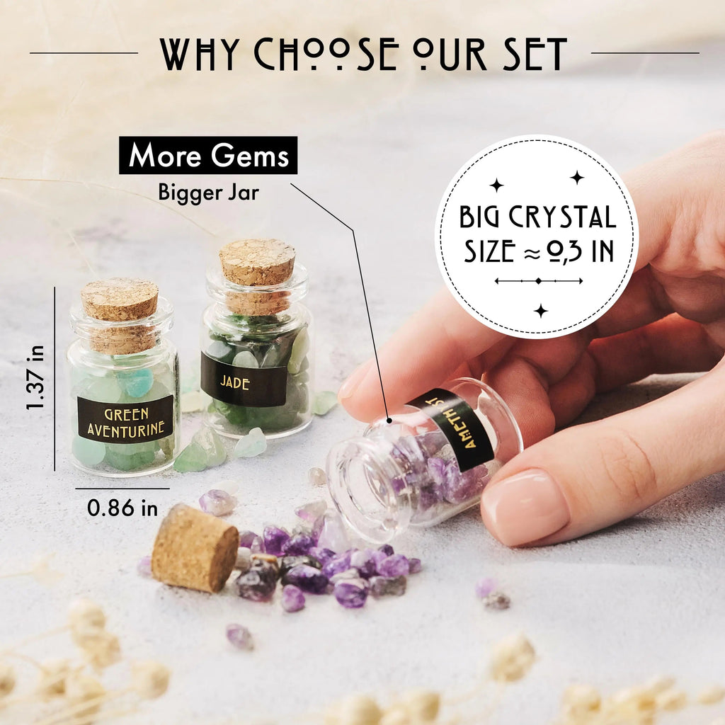 A hand holds a glass jar of amethyst stones next to jars of green aventurine and jade from the 50 PCS Gemstone Kit, with text indicating the dimensions of the crystals.