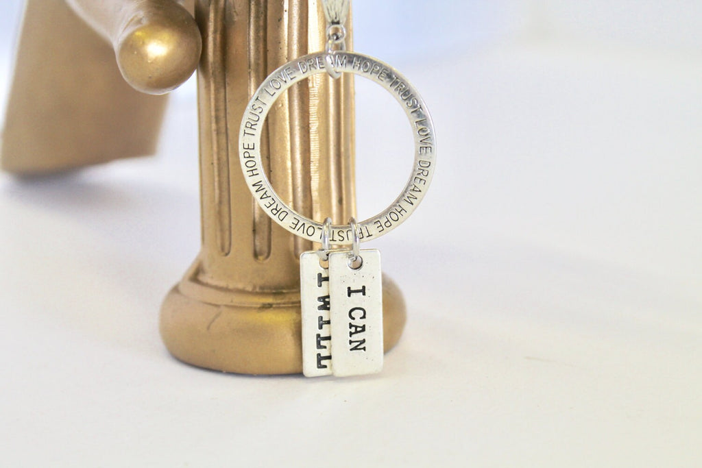 Motivational Keychain - Hope Trust love Dream