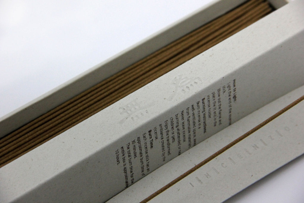 Illuminate | Acronychia Wood Incense